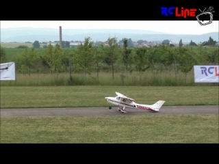 AFTER >: Landung Cessna