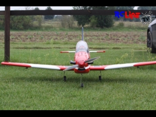 < DAVOR: Pilatus PC-9