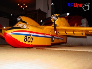 DANACH >: HK Canadair CL-415