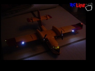 < DAVOR: HK Canadair CL-415