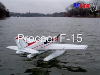 DANACH >: Procaer F-15 auf dem Wasser